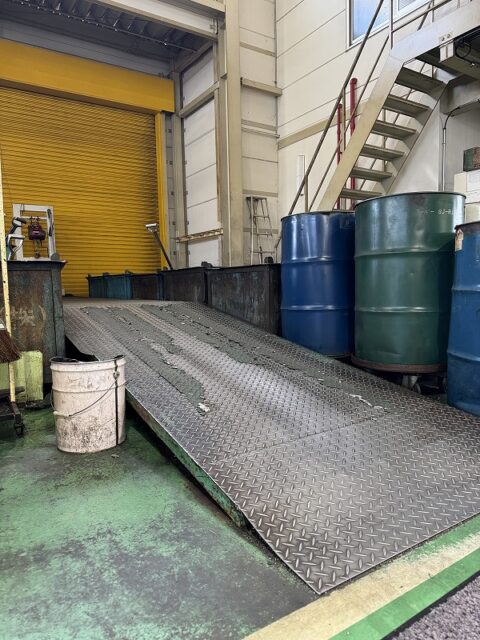 滑り止め改善　（切粉捨て場のスロープ）